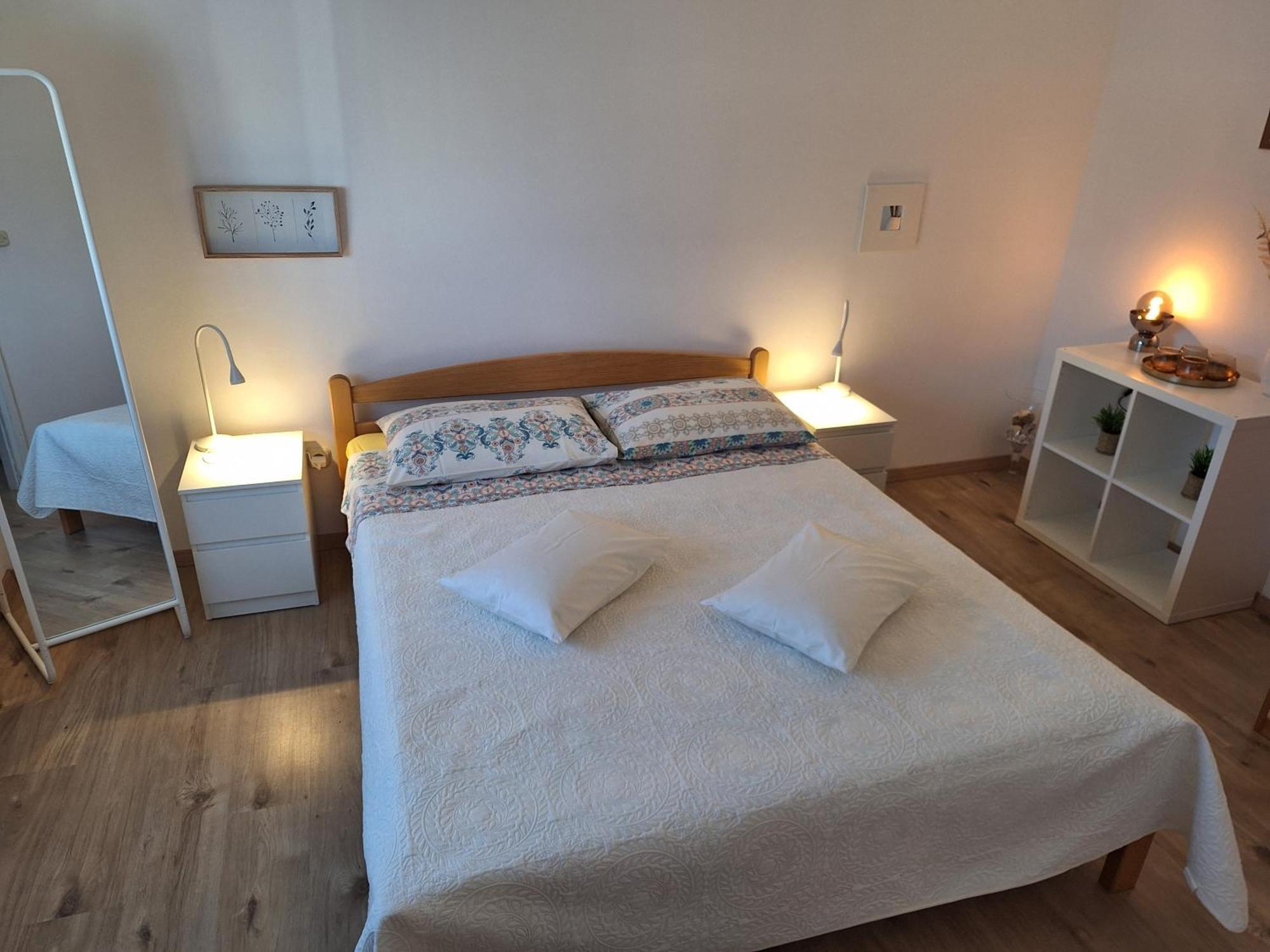 Apartments And Rooms Lorena 236 Rovinj Bagian luar foto