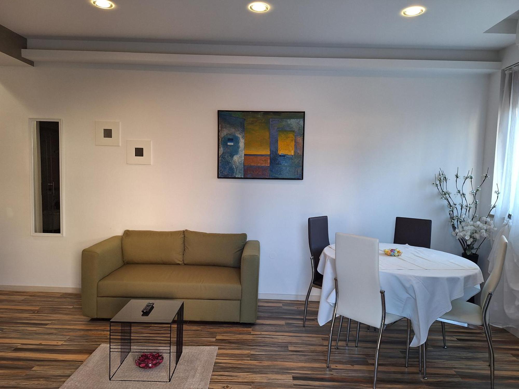 Apartments And Rooms Lorena 236 Rovinj Bagian luar foto
